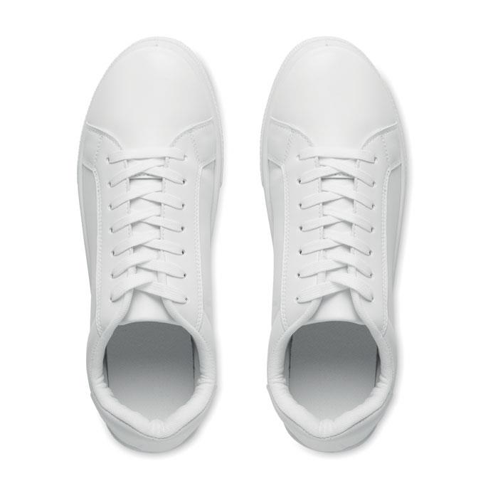 Sneakers aus PU 47