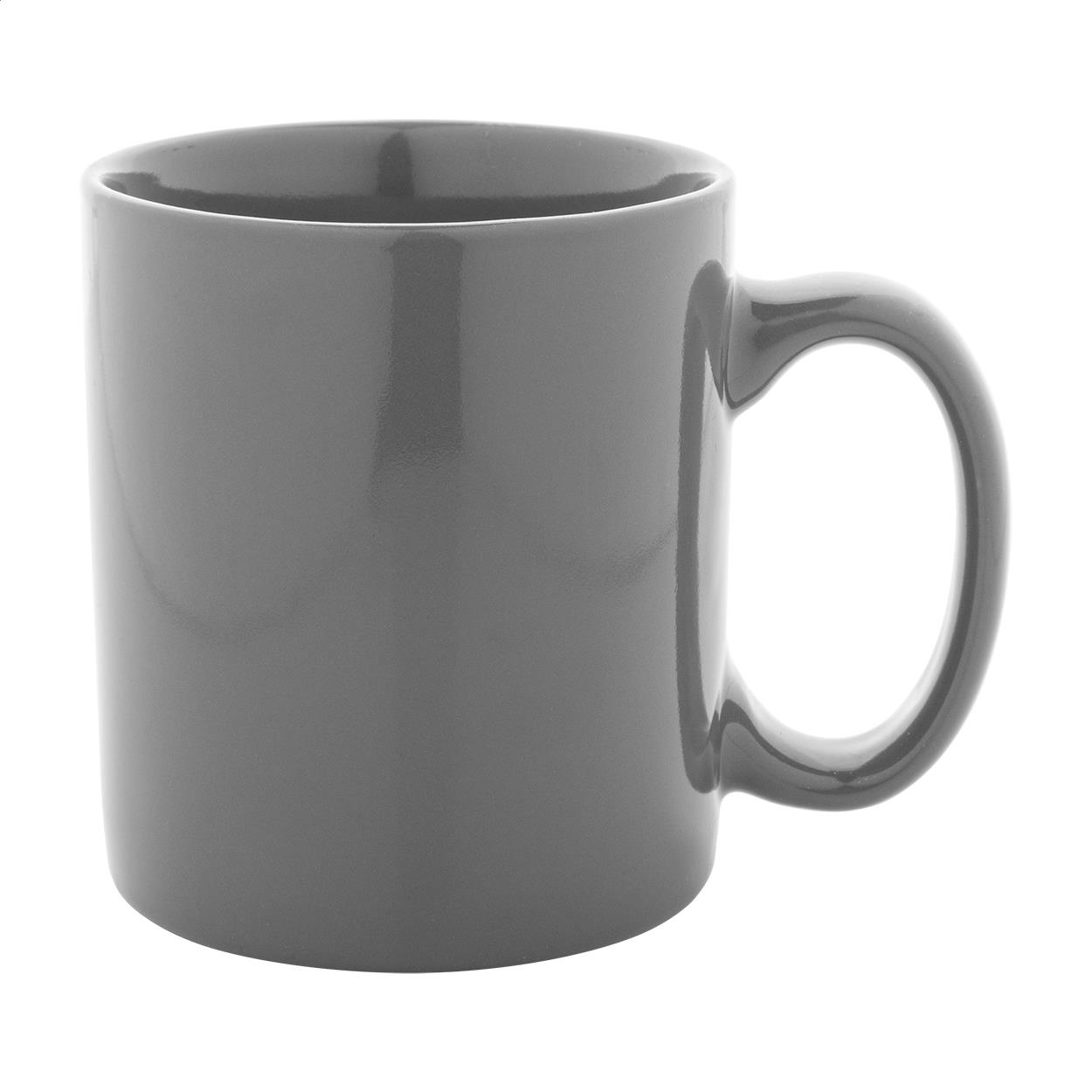 farbiger Keramikbecher