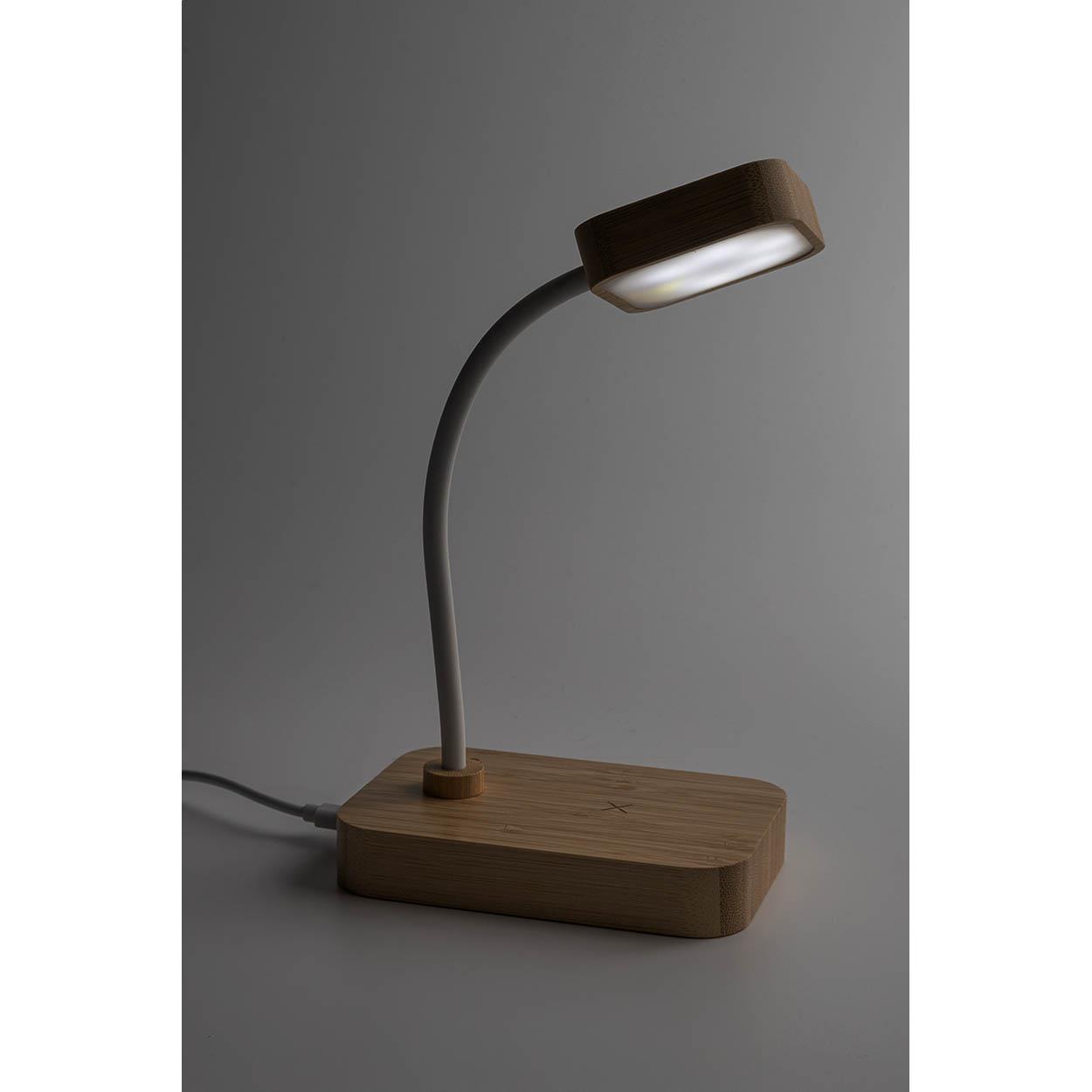 Multifunktionale Schreibtischlampe