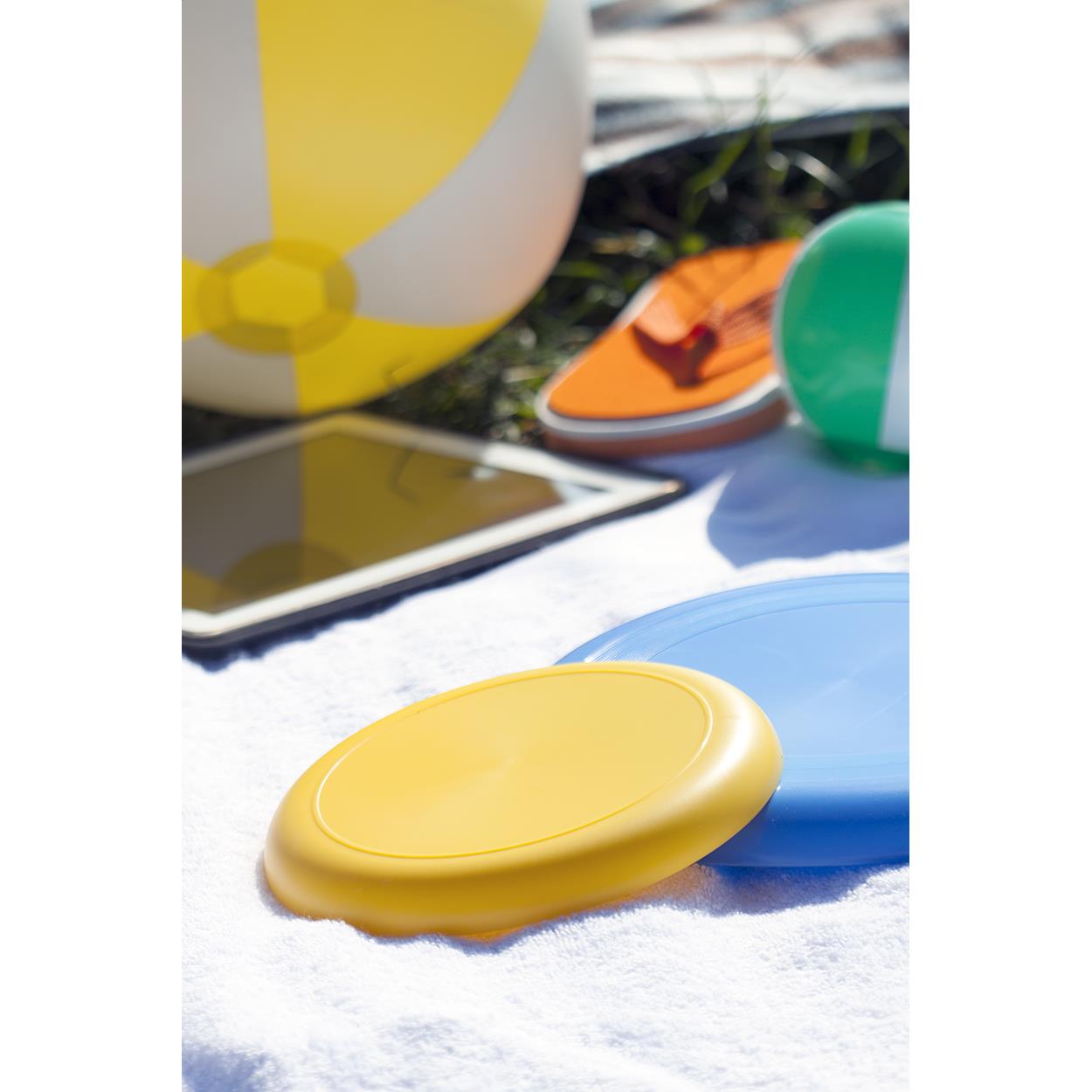 Frisbee