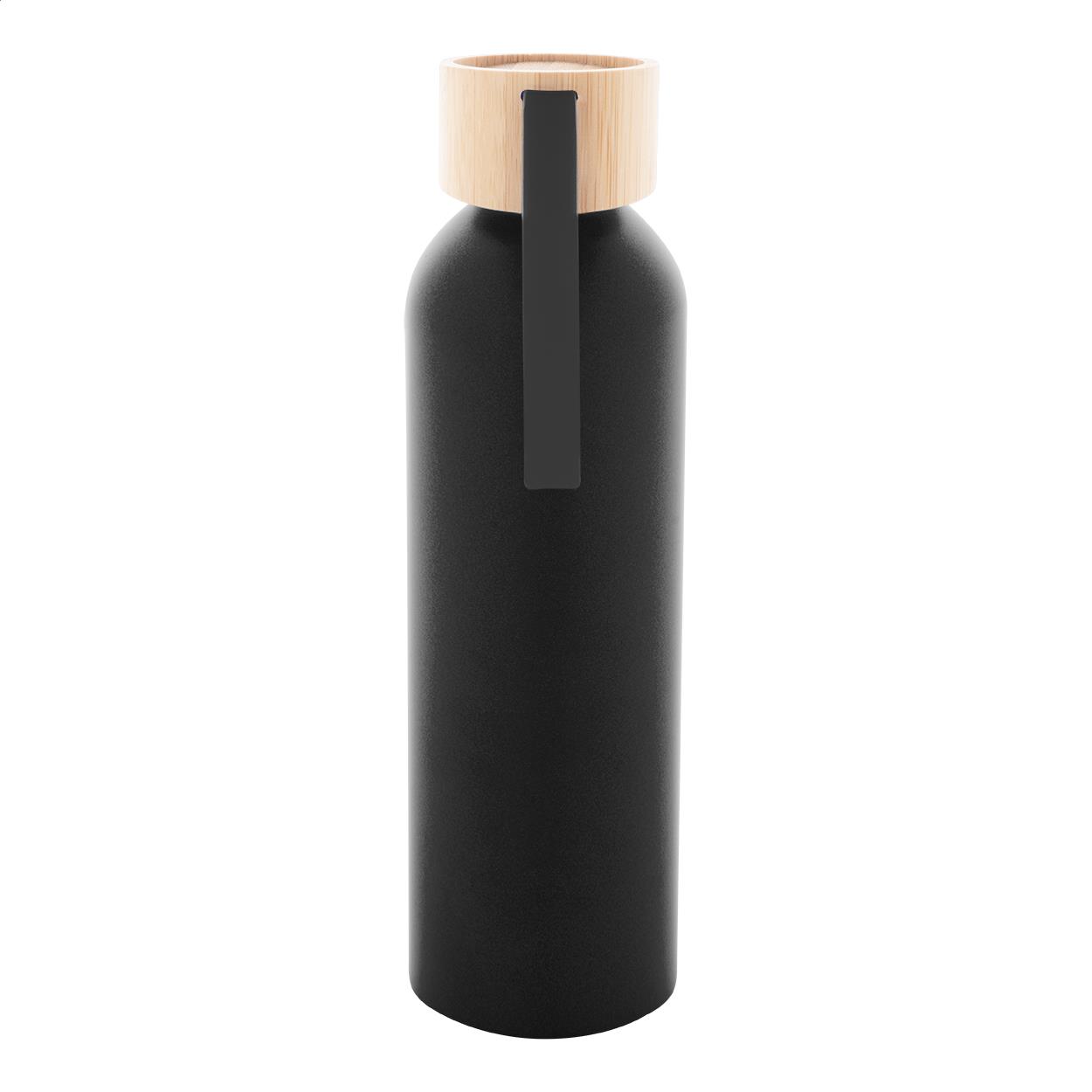 Flasche aus recyceltem Aluminium